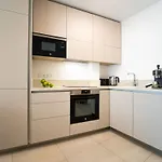 Deluxe Atico Apartman *
