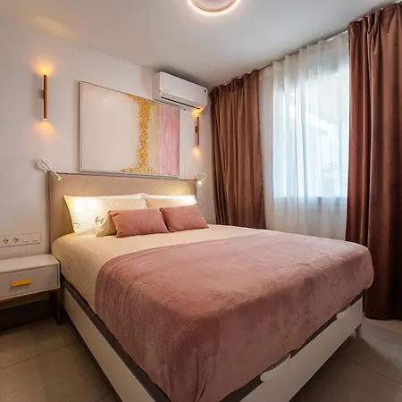Deluxe Atico Apartamento Puerto de la Cruz (Tenerife)